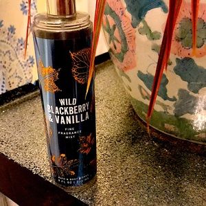 ISO BLACKBERRY AND VANILLA BATH AND BODYWORK